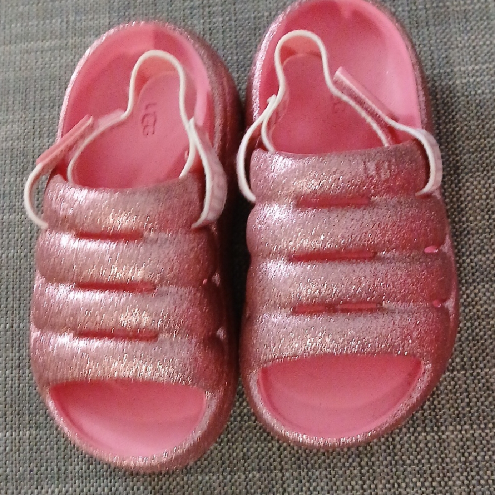 UGG Kids Sparkly Rose Sandals